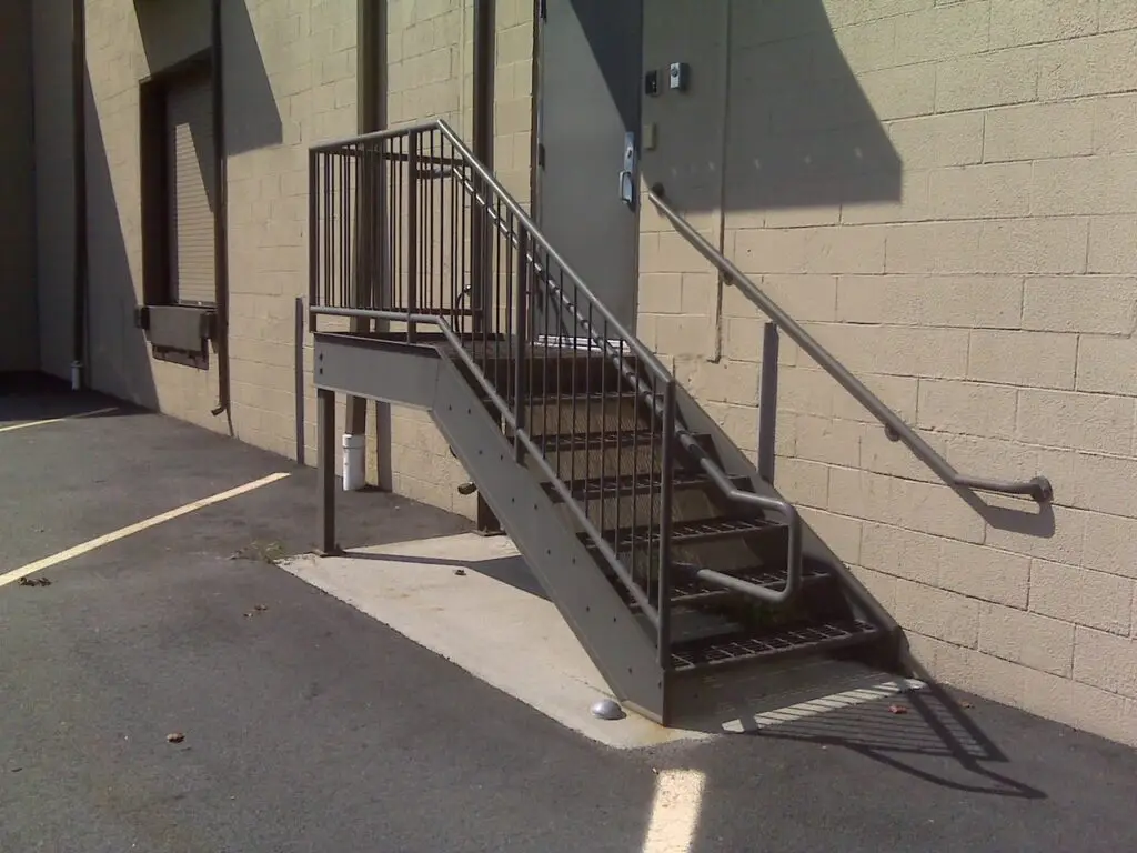 commercial staircases Minneapolis, MN - Commercial Roof Access Ladder